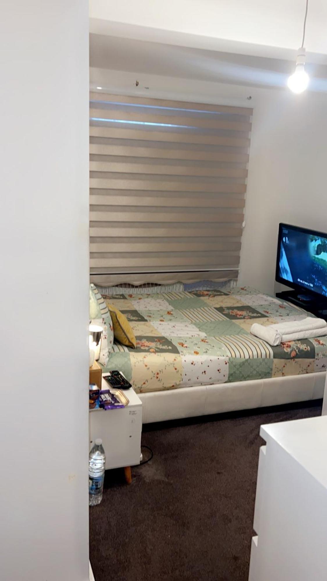 Deluxe Garden Apartment Londra Esterno foto