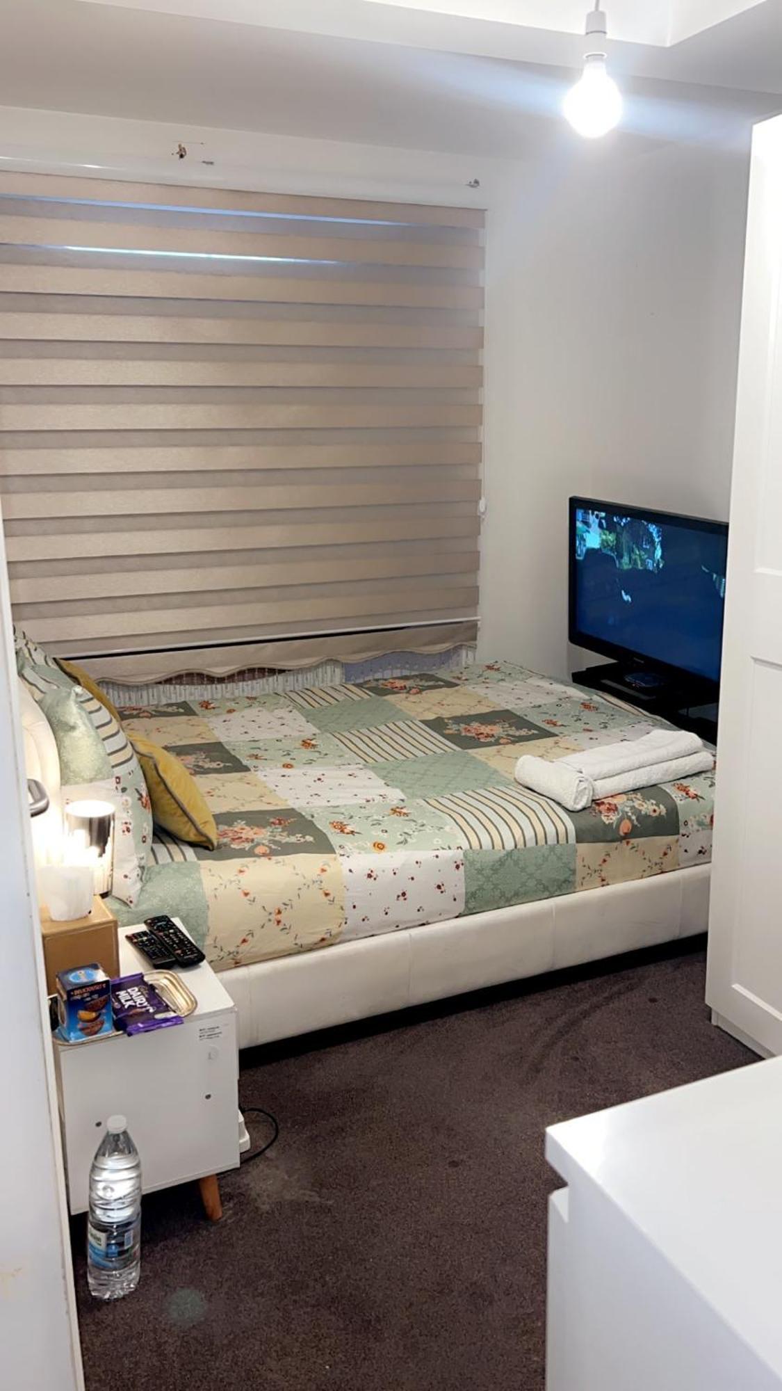 Deluxe Garden Apartment Londra Esterno foto